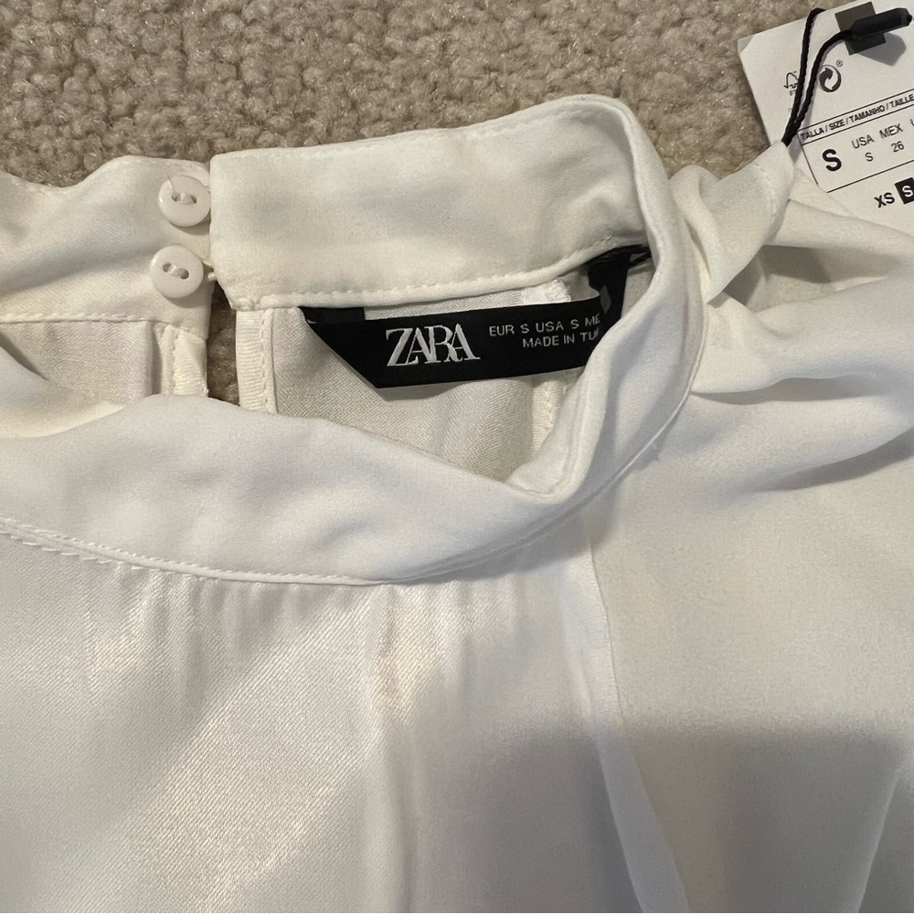 ZARA blouse with openings at shoulders - Picture 11 of 12